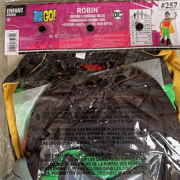 Teen Titans Go! Robin Kids Costume! New! - Picture 7 of 9